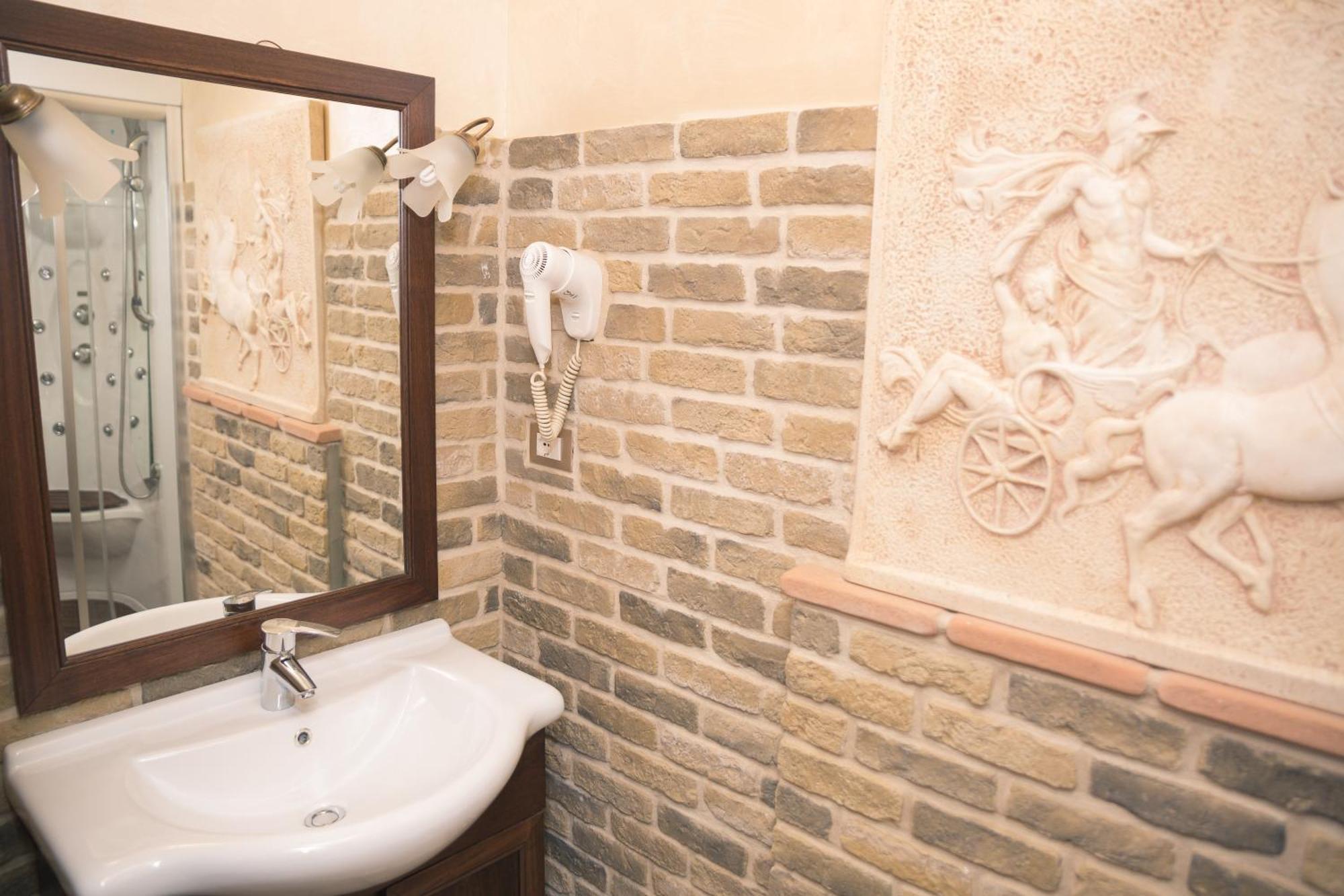 Il Castello Di Perano Hotel Bagian luar foto
