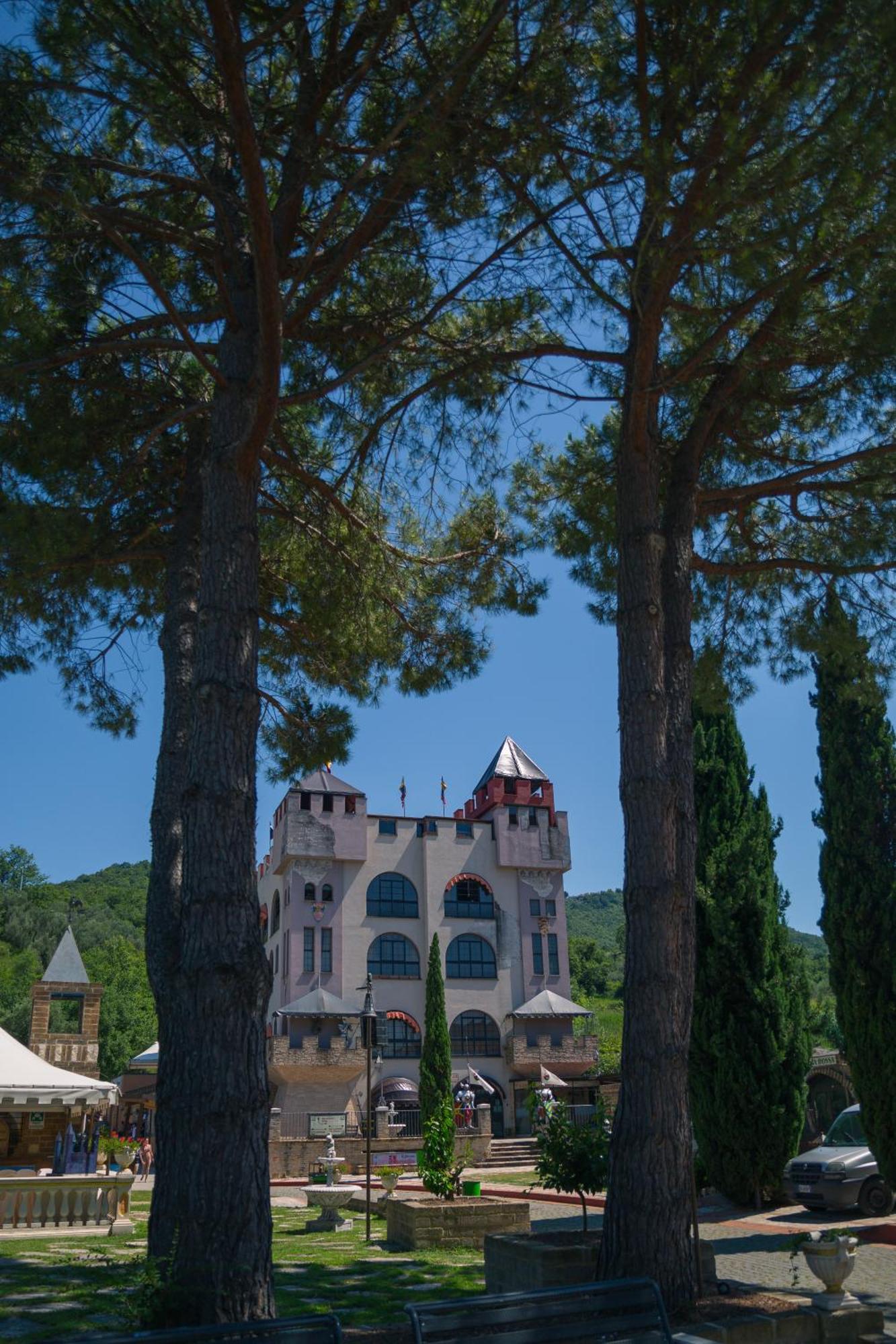 Il Castello Di Perano Hotel Bagian luar foto