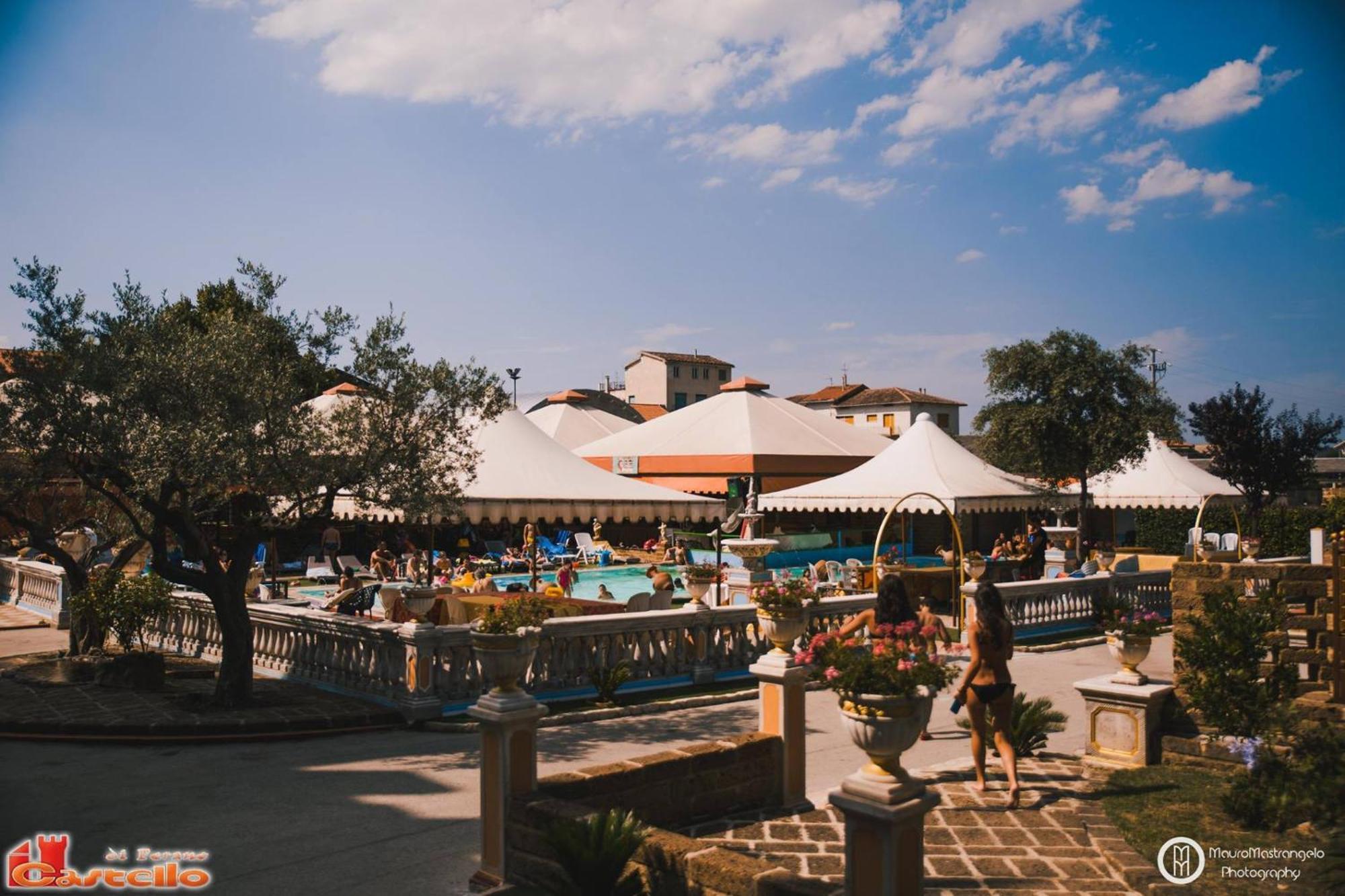 Il Castello Di Perano Hotel Bagian luar foto