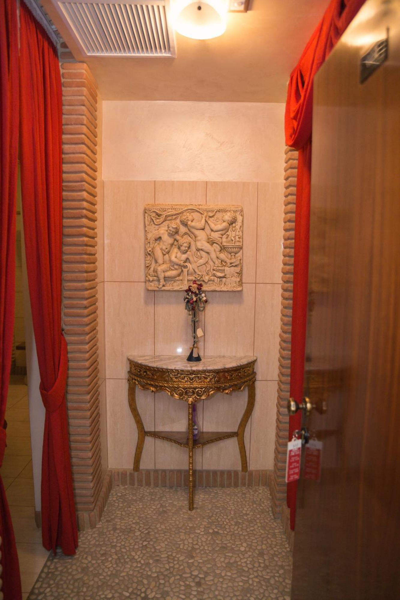Il Castello Di Perano Hotel Bagian luar foto